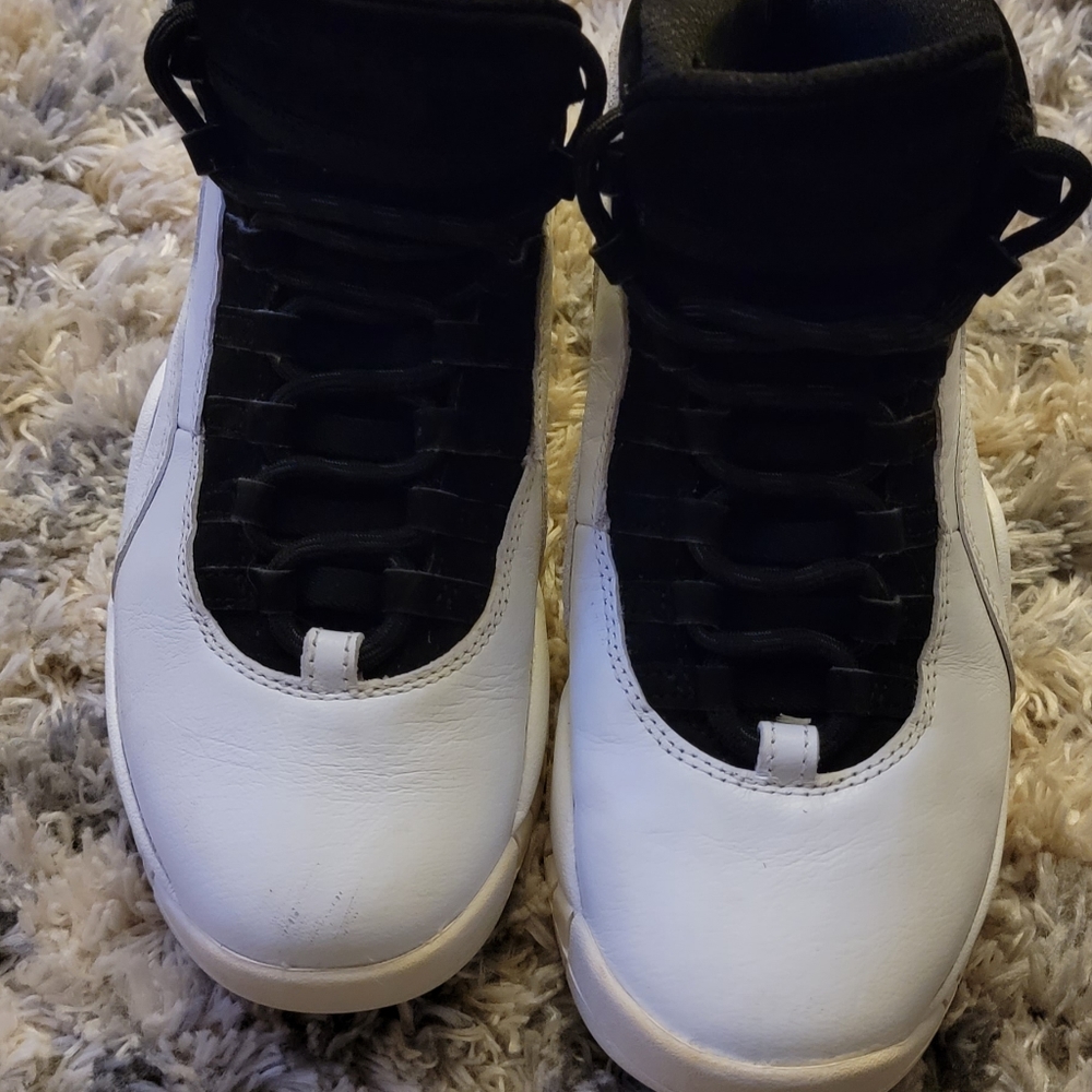 Jordan Sneakers
